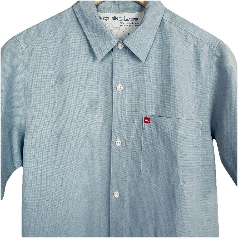 Vintage Y2K Quiksilver Shirt Boys XL Blue Window Plaid Embroidered Logo Skater